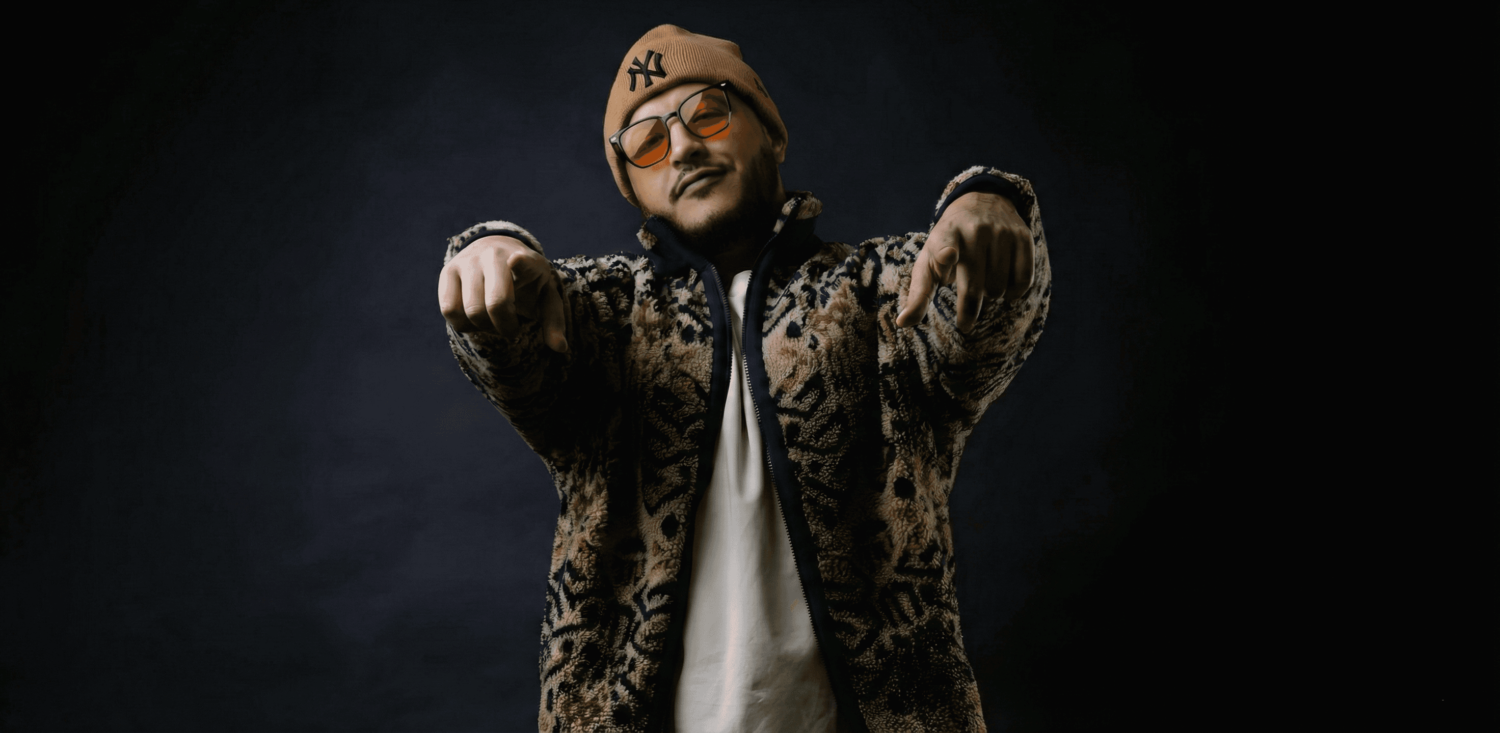 Hero Section Desktop